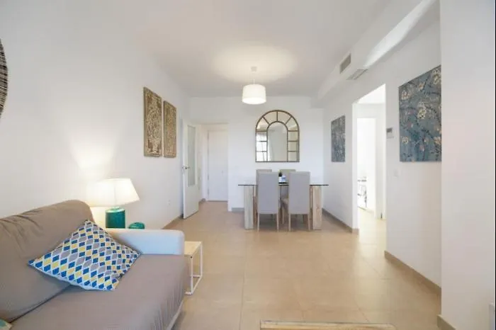 Palmeras Candor Free Parking By Staycare Rota 0*,